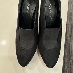 BGBG black booties size 7